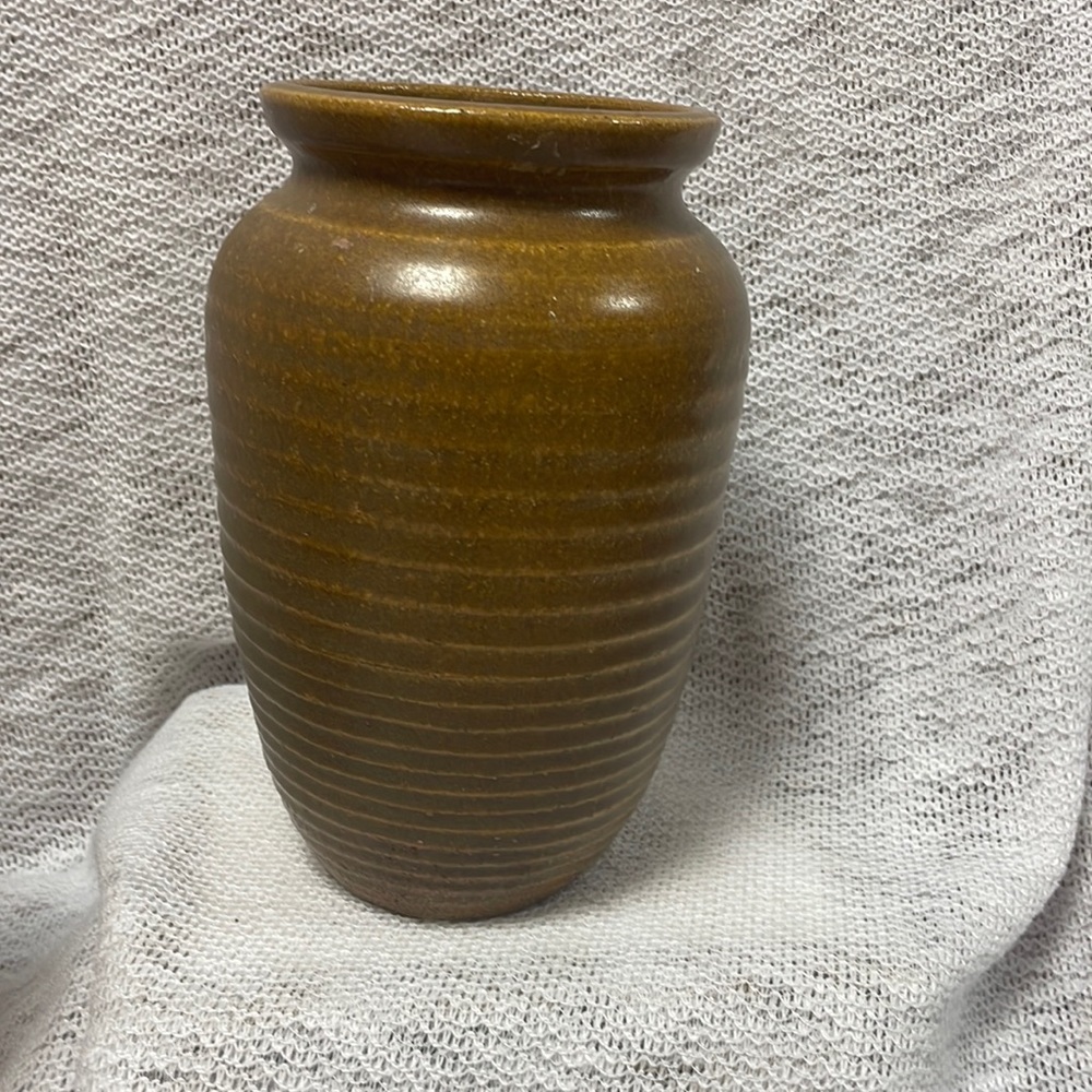 Art Pottery Clay Coil Ribbed Vase Signed By Artist Artesian